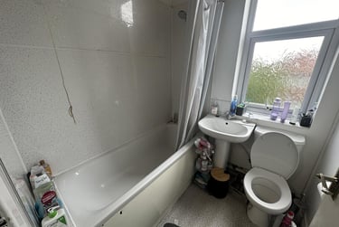 5 bed flat, Ash Grove, Longsight, Manchester, M145GQ - Image 11